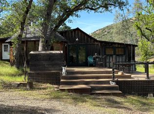 1060 Snell Valley Road, Pope Valley, CA