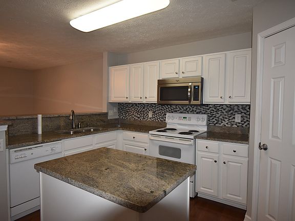 4th image of 3139 Harpeth Springs Dr