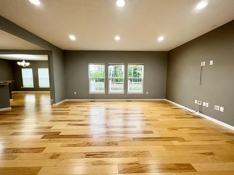 10454 Dogwood Dr — Photo 5