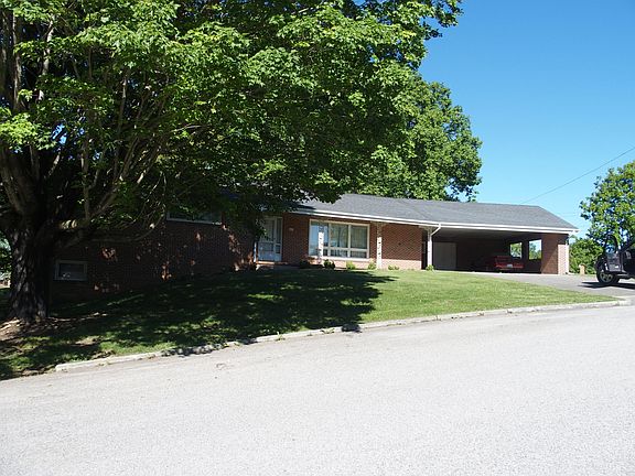 2nd image of 865 Mountainview Dr SW