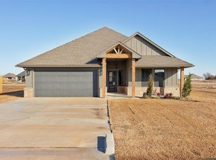 8655 Kayce St, El Reno, OK 73036