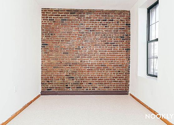 4th image of 206 Scholes St APT 3