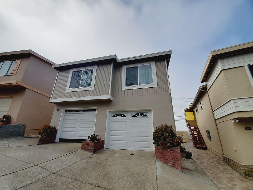 1st image of 46 Alta Vista Way