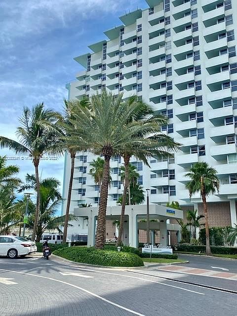 1st image of 2899 Collins Ave APT 445
