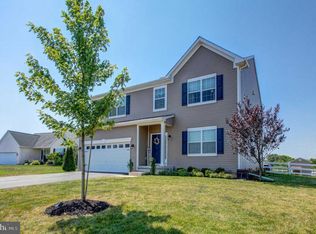 10 Westbury Dr, Gilbertsville, PA 19525