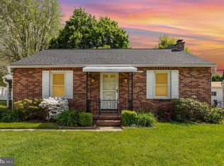 18 Valley Rd, Jacobus, PA 17407