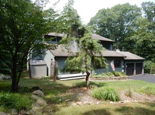 104 Bulsontown Rd, Stony Pt, NY 10980