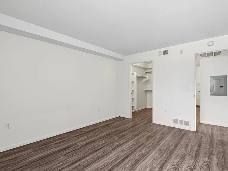 Lofts@ 10 — Photo 30