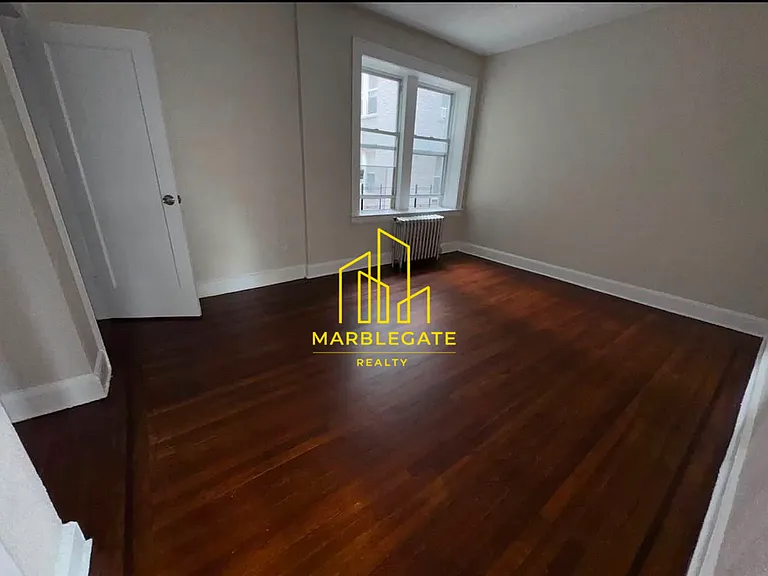 15 Goldsmith Ave #33 — Photo 4