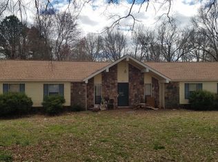 64 Fairway Cv, Jackson, TN 38305