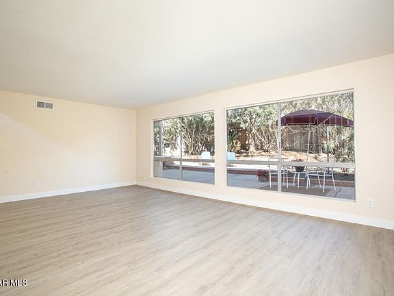 5th image of 4434 Henley Ct