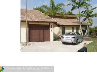 11525 NW 32nd Ct, Coral Springs, FL 33065