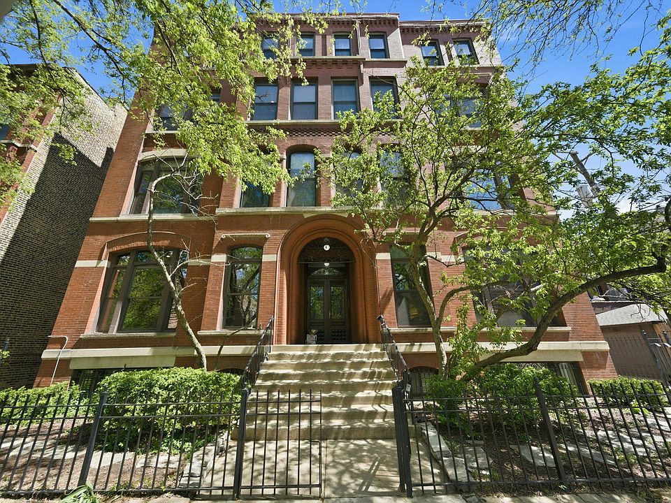1st image of 2019 N Sheffield Ave APT 103
