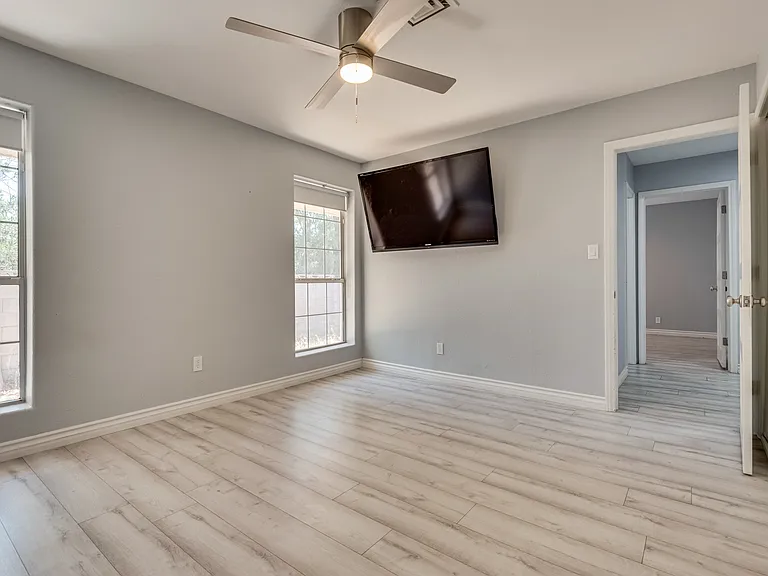 8626 Haven St — Photo 18