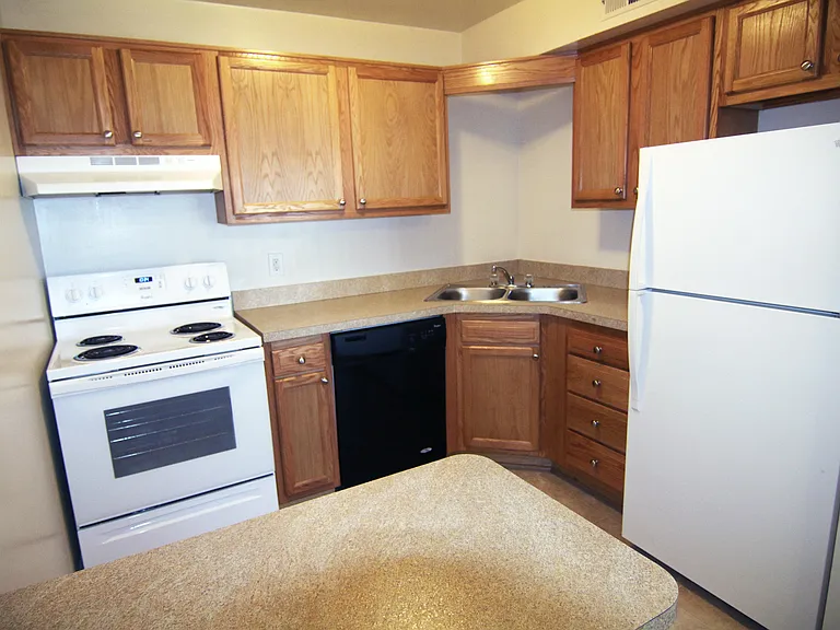 Aria Apartment Homes — Photo 24