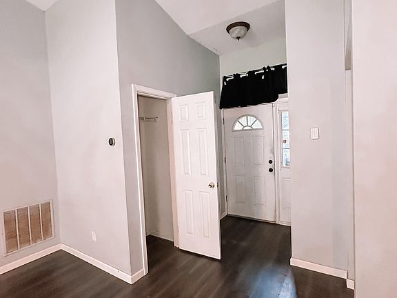 4th image of 5198 VERDIS Street