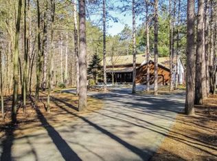 231 129th Ave, Wayland, MI 49348