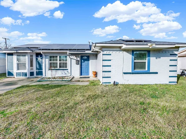 2417 Vickie Dr, Mesquite, TX 75149