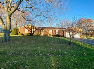 100 S Loop Dr, Stanford, KY 40484