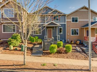 37840 Sandy Heights St, Sandy, OR 97055