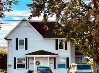 955 Main St #A, Peckville, PA 18452