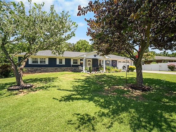 5th image of 478 Leonard Berrier Rd