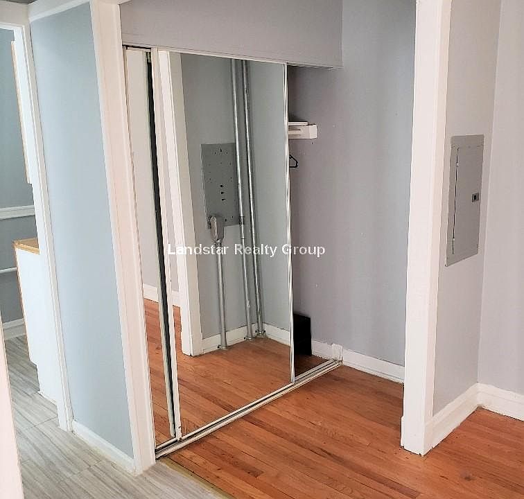 1st image of 3267 W Wrightwood Ave APT 1X