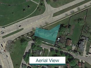 109 Woodside Ln, Bay City, MI 48708