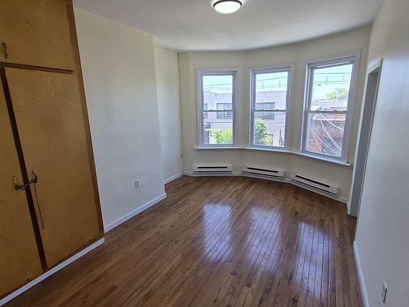 2nd image of 2010 Kerrigan Ave Floor 2