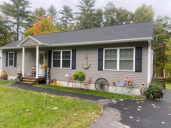 3rd image of 81 Pinecrest Circle