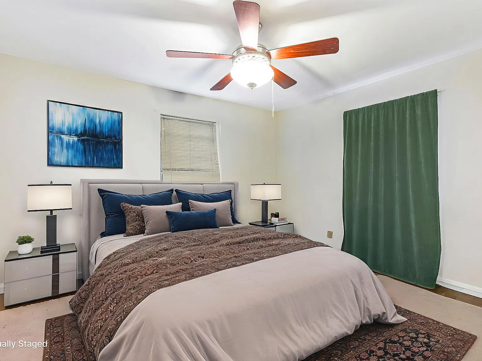 2 bed, 900 sqft, $1,600 — Photo 4
