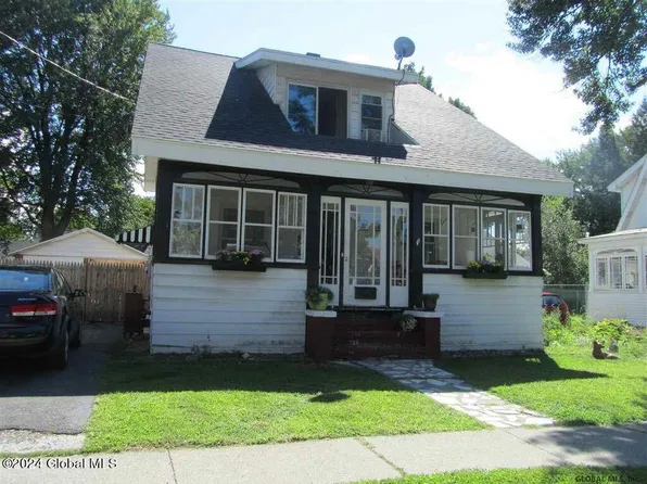 22 Maplewood Avenue, Albany, NY 12203