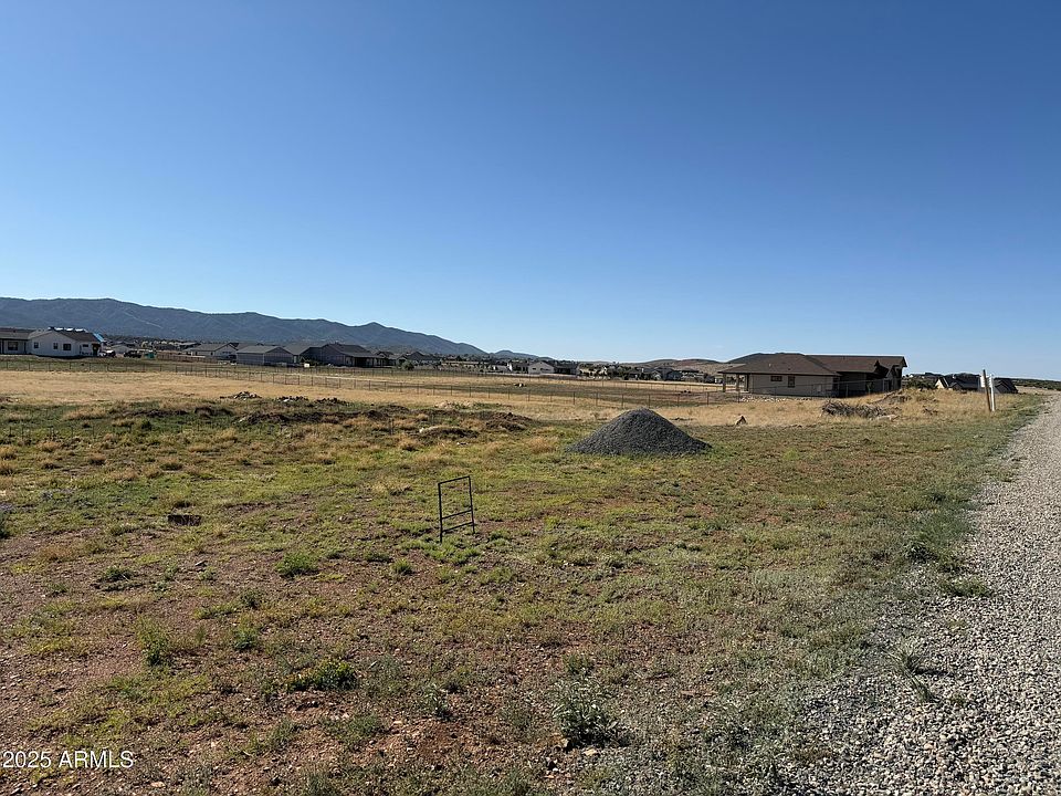 2nd image of 2 N 5 ACRES SADDLE View #7