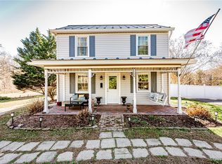 1163 Truslow Rd, Fredericksburg, VA 22406