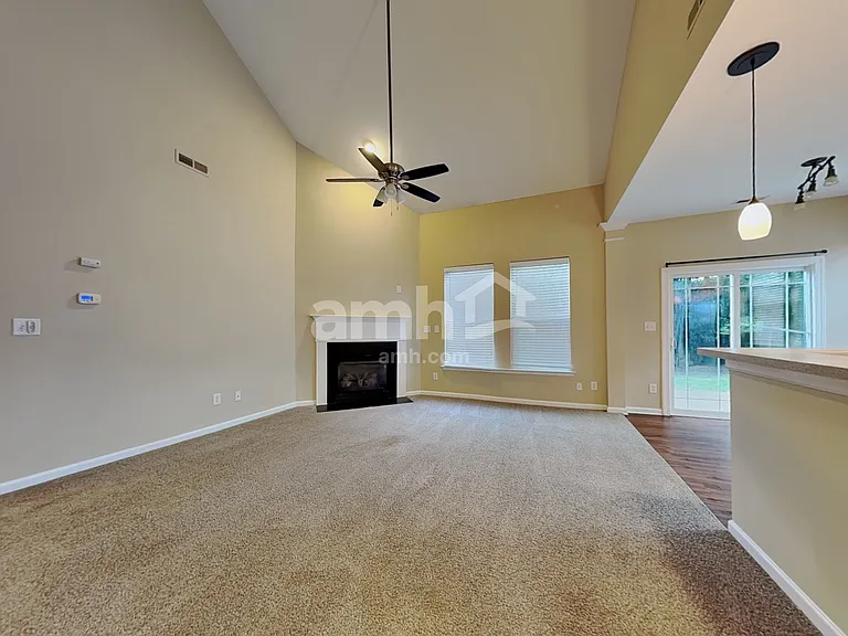1606 Hayesville Dr — Photo 7