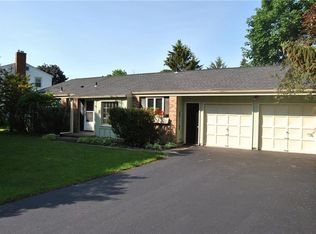 41 Hillcrest Dr, Victor, NY 14564