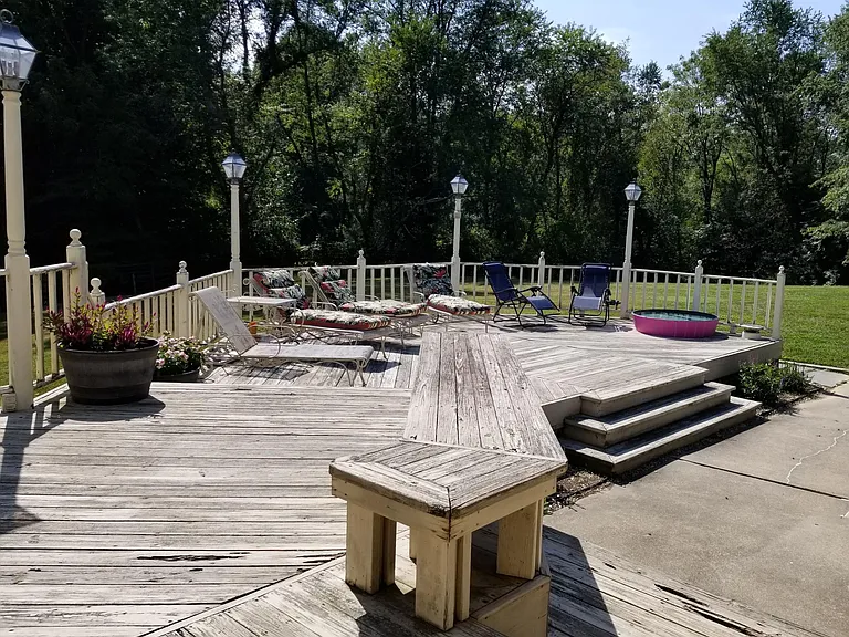 Brink Ct — Photo 14