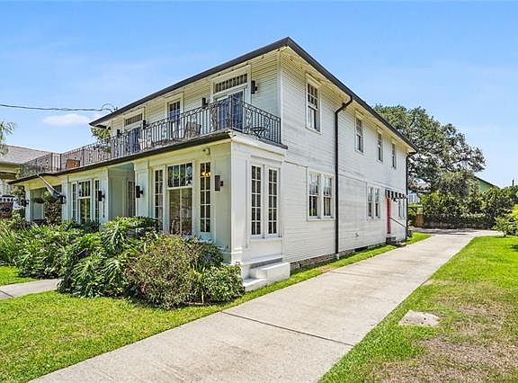 2nd image of 1216 N Lopez St #1A
