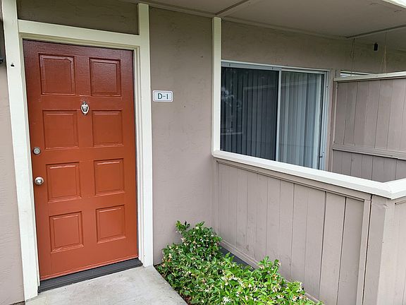 5th image of 683 S Nardo Ave APT D1