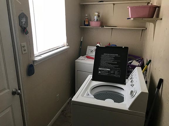 4th image of 205 San Jose St