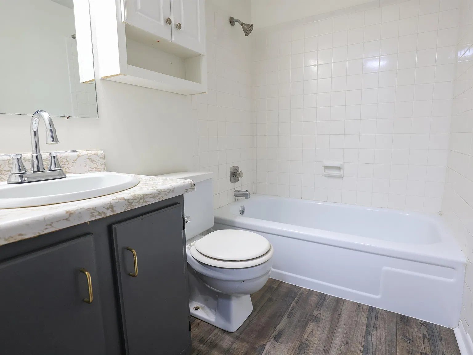 4216 Frances St — Photo 3