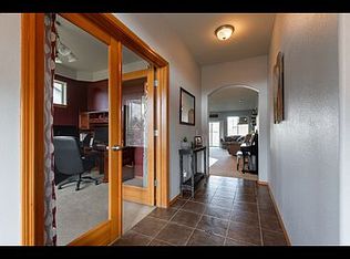 306 W 3rd St, Nooksack, WA 98276