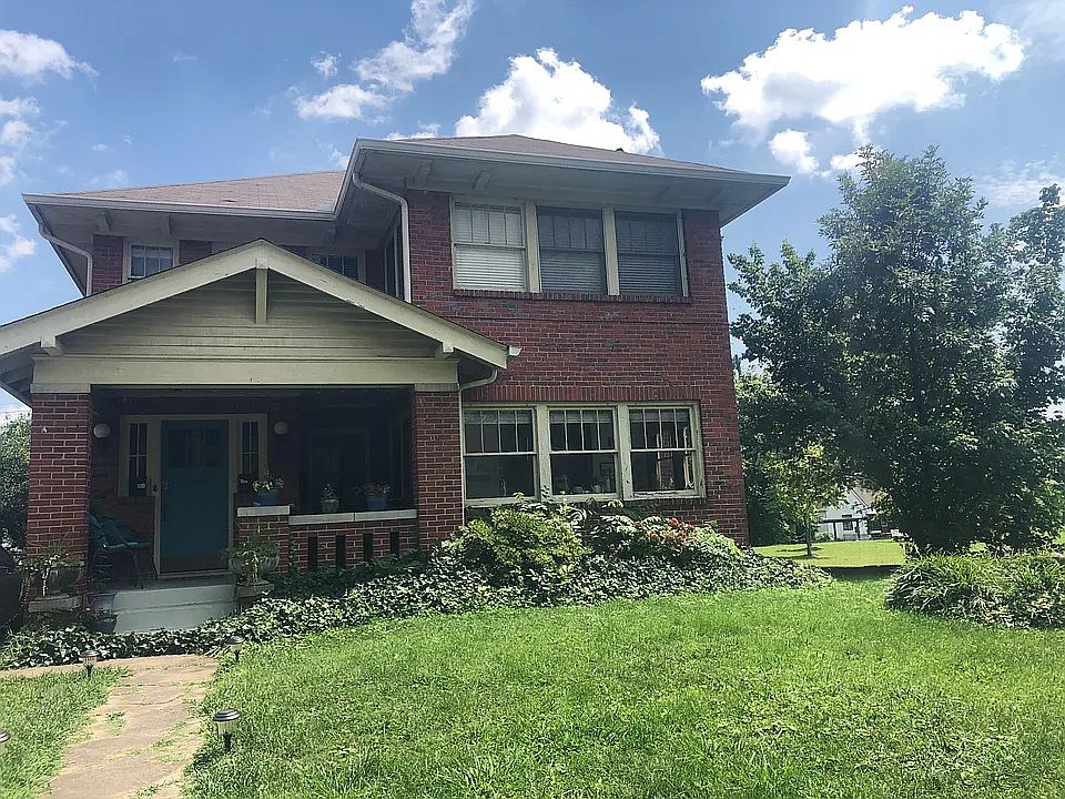 1518 Emoriland Duplex - Upstairs Unit