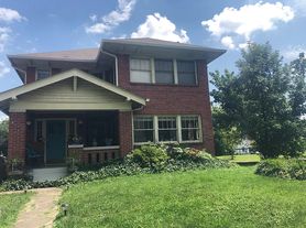 1518 Emoriland Blvd, Knoxville, TN