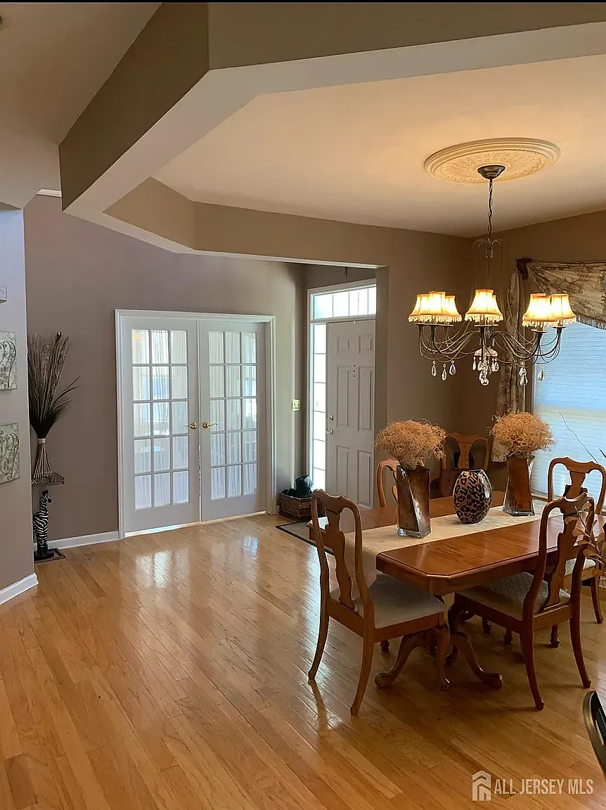Hidden Lake Dr, Marlboro — Photo 4