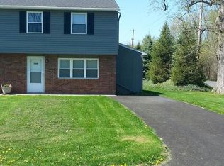 3800 Holdborn Ct, Baldwinsville, NY 13027