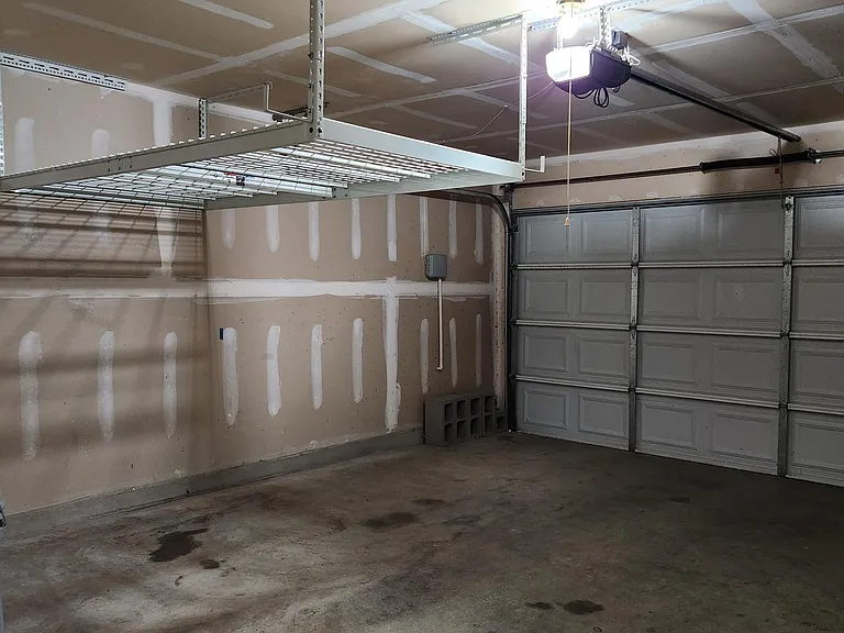 717 Sheraton Ave — Photo 30