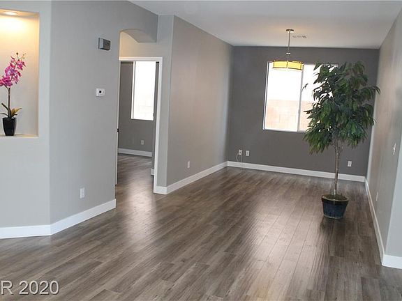 4th image of 9670 Kemano Ct