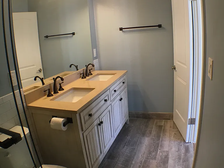 7023 E 4th St #102 — Photo 21