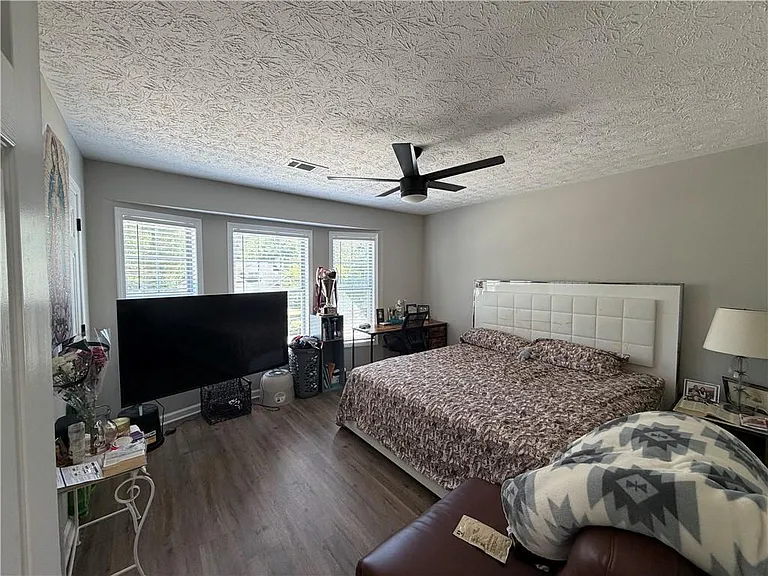 934 Bay Ridge Dr — Photo 35